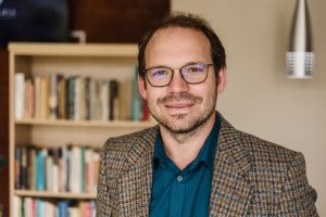 Dr. Daniel Maritz
